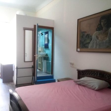 Ampia Stanza Con Bagno Privato, Centro Sassari Apartamento Exterior foto